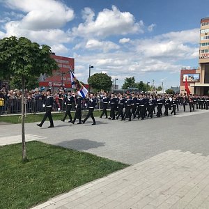 Парад Победы на площади Мира